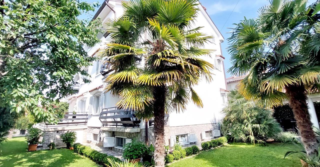 Apartments Bella Vita 1 Малинска Экстерьер фото
